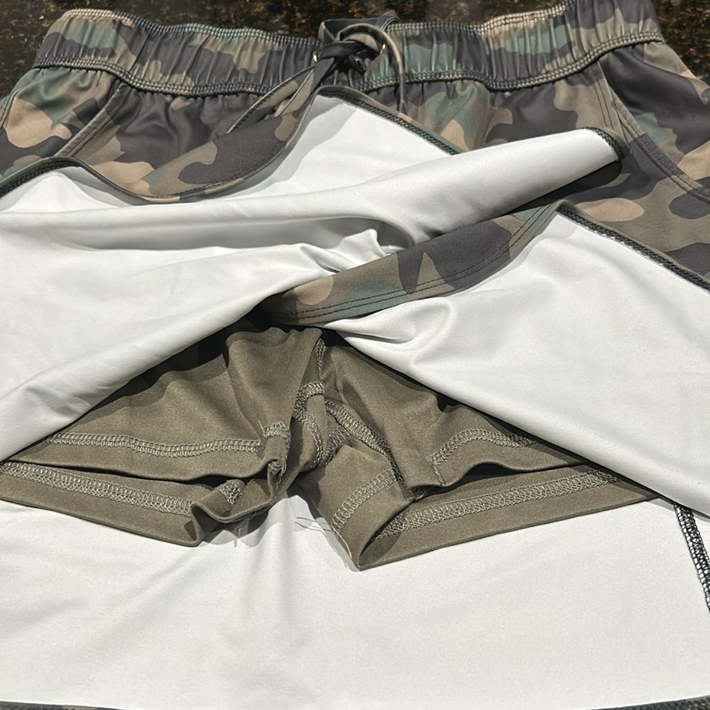 Activewear skort size M - Picture 3 of 5